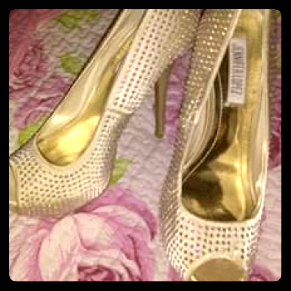 Jennifer Lopez Heels